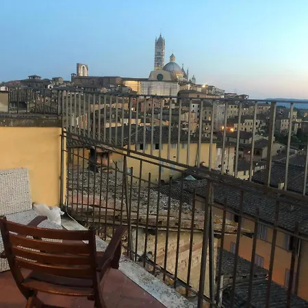 Apartment La Terrazza Sul Duomo